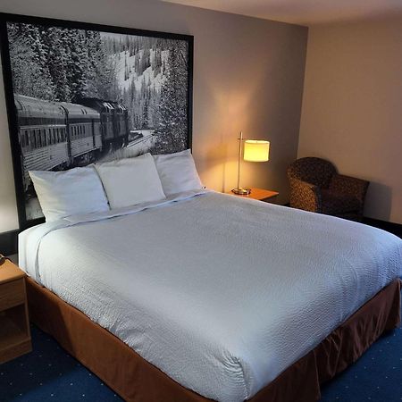 Hotel Super 8 By Wyndham Hampshire Il Extérieur photo
