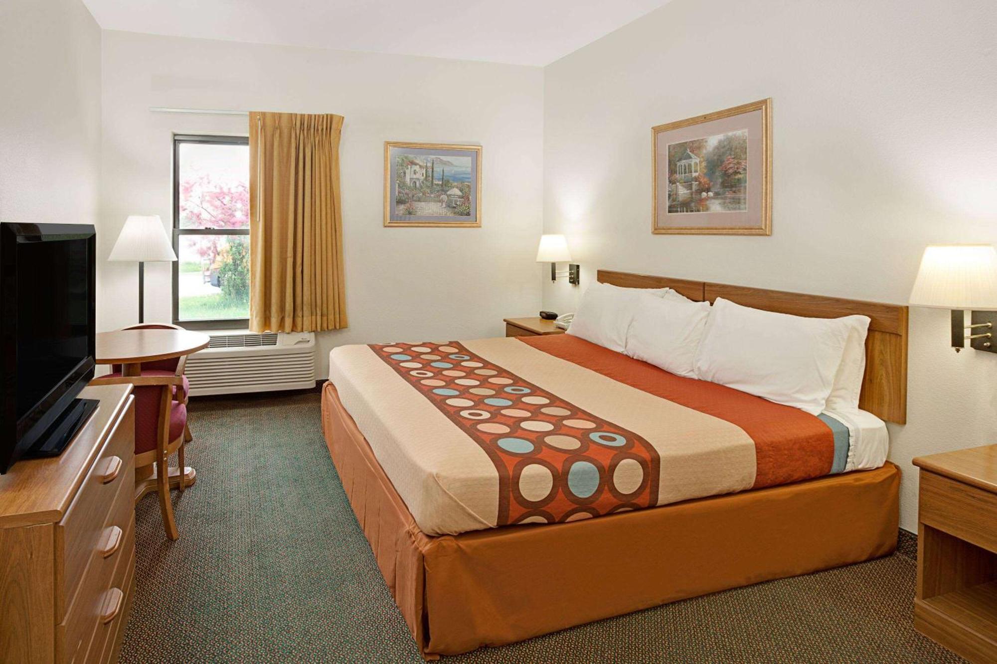 Hotel Super 8 By Wyndham Hampshire Il Extérieur photo